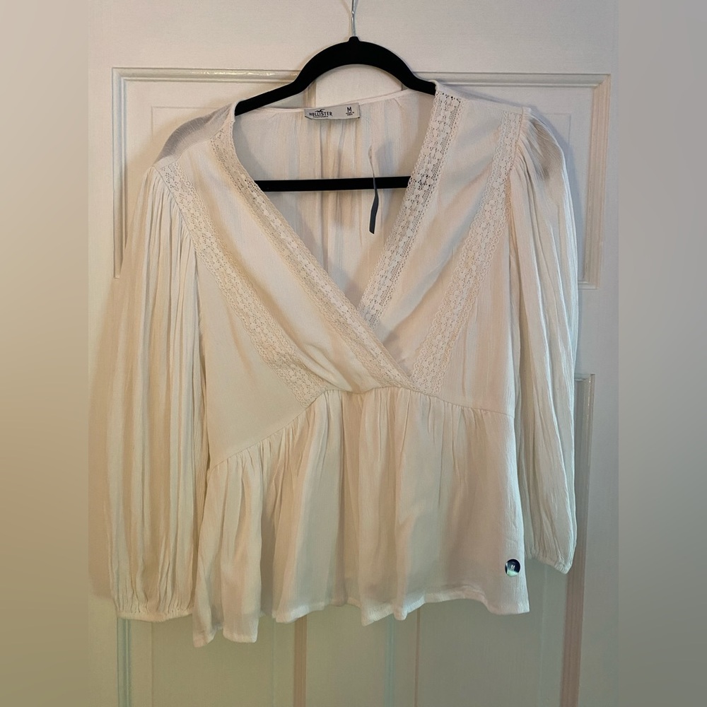 Off white flowy shirt